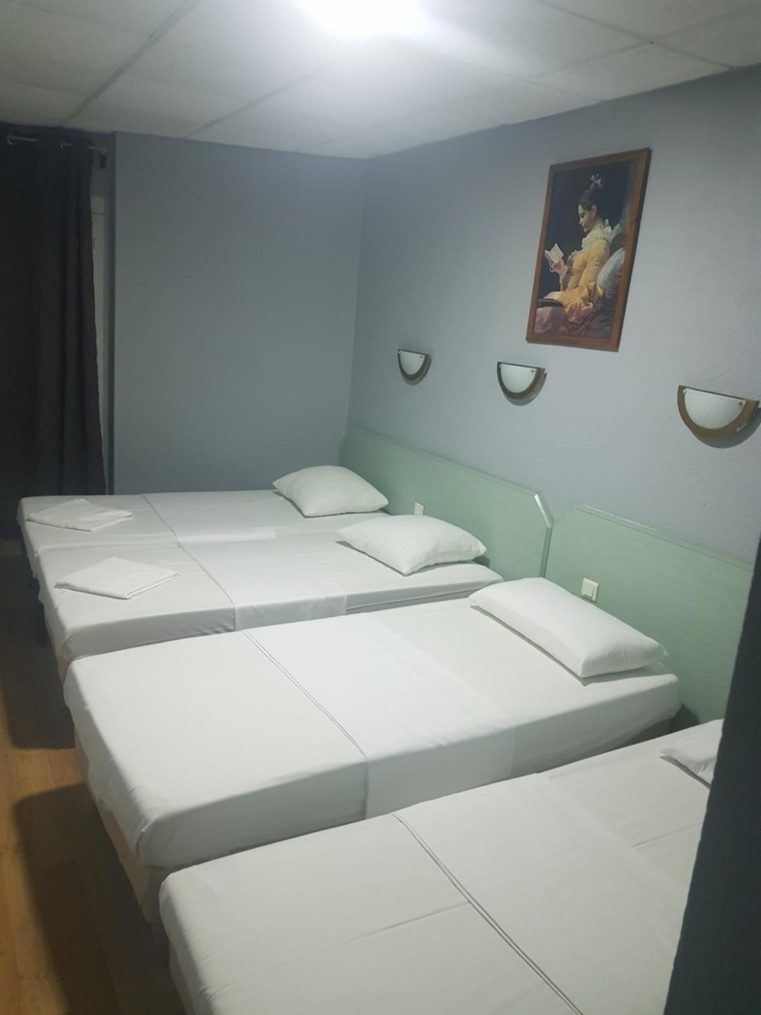 Hotel Saint Jean Baptiste Lourdes Exterior foto