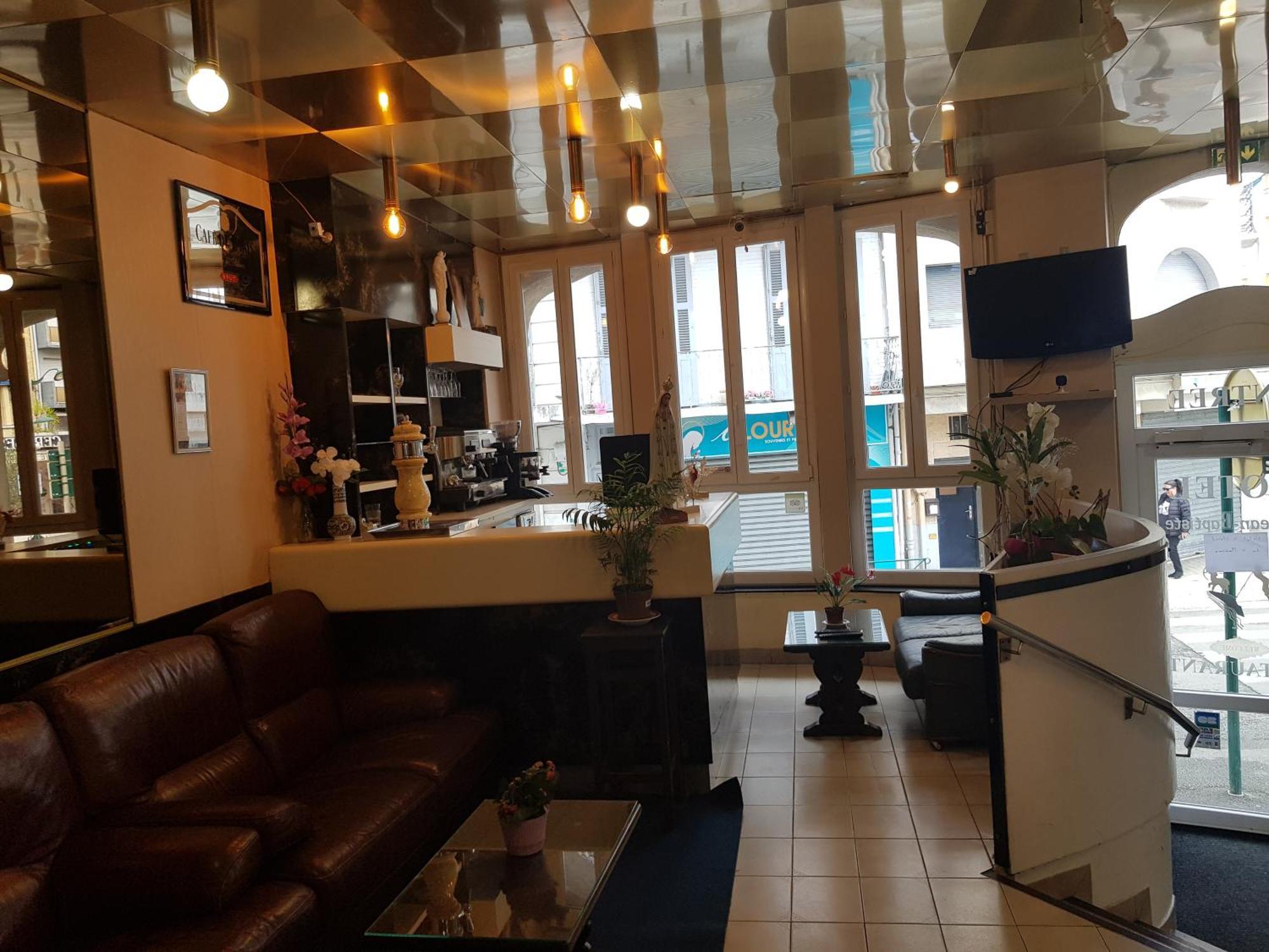 Hotel Saint Jean Baptiste Lourdes Exterior foto