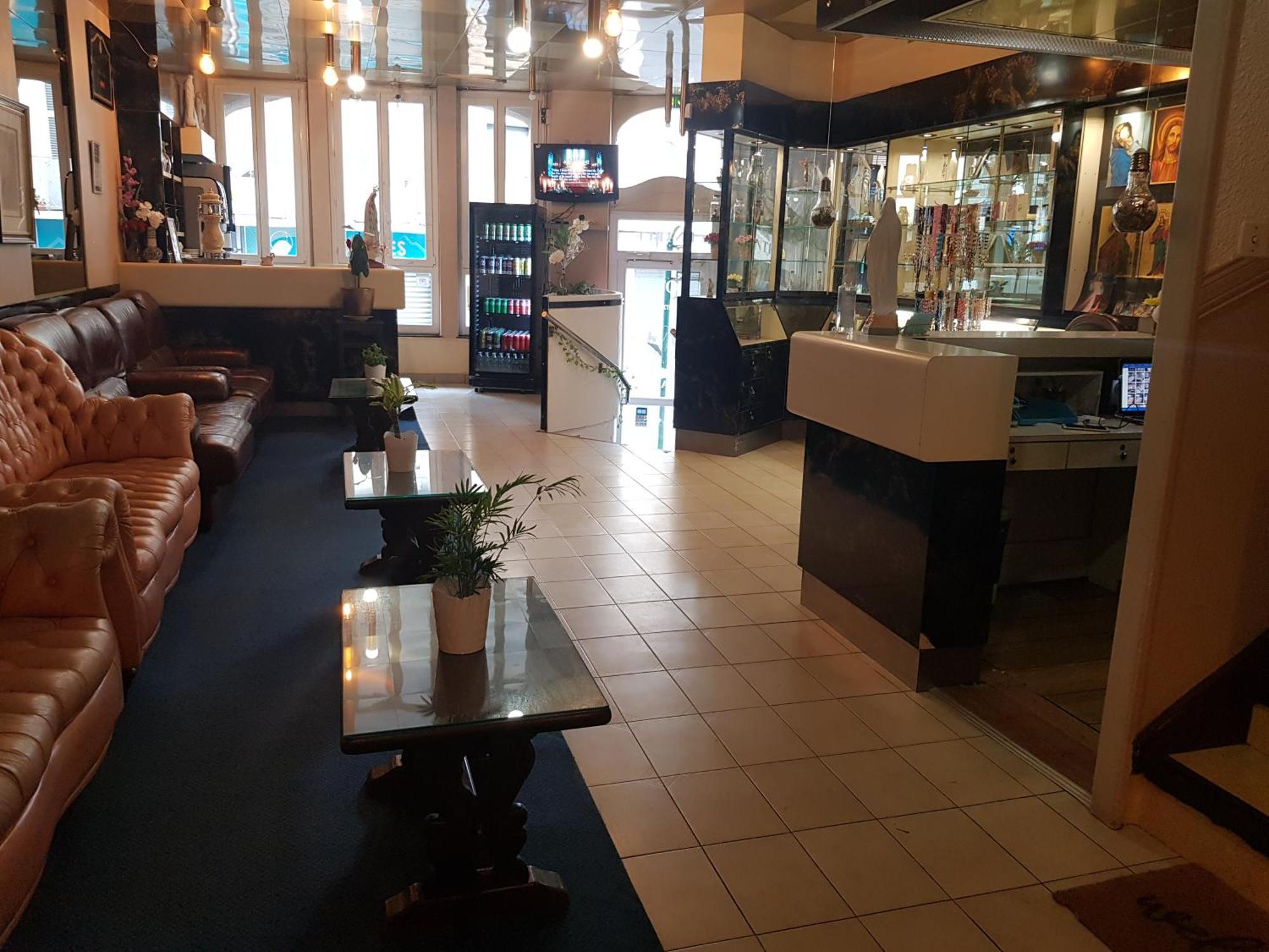 Hotel Saint Jean Baptiste Lourdes Exterior foto